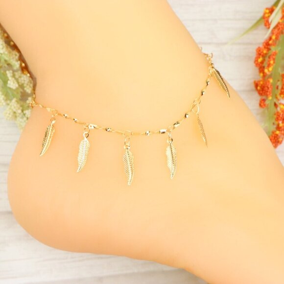 "Handmade Anklet – Elegant & Delicate Jewelry for Women | UNVRC1160 - Picture 10 of 10